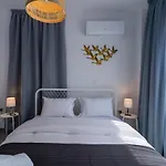 Διαμέρισμα Odyssey - Captivating 2-bedroom Retreat In