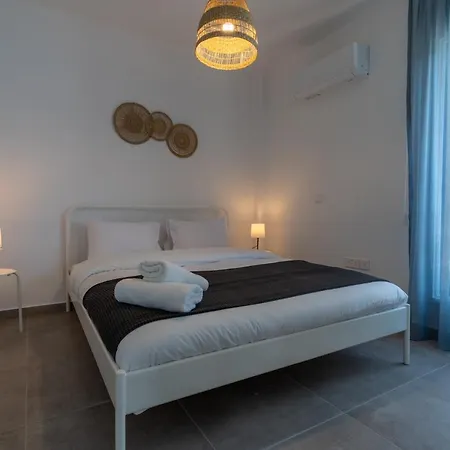 Odyssey - Captivating 2-bedroom Retreat In Apartmán Larnaca