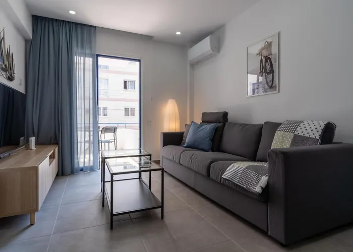 Lägenhet Odyssey - Captivating 2-bedroom Retreat In Larnaca